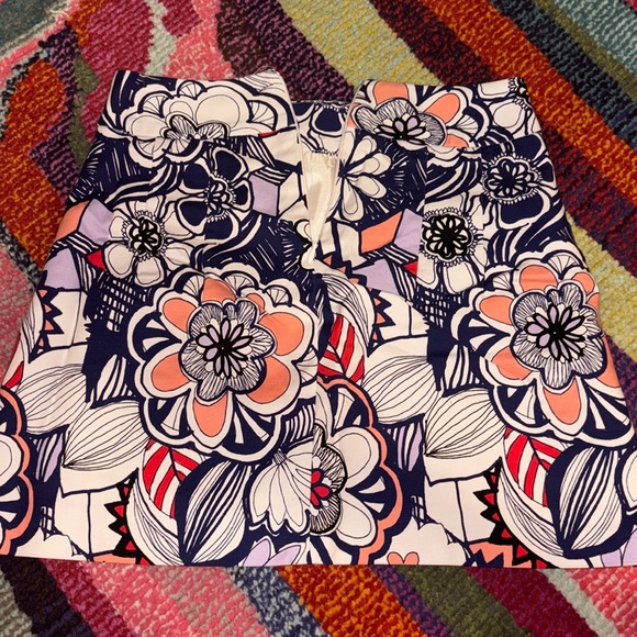 Express skirt multi color abstract floral - Picture 2 of 3